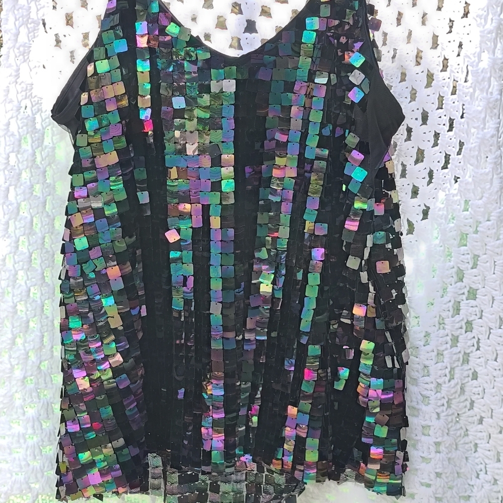 NWT Torrid Size 1 black mesh and rainbow sequined Sophie swing cami